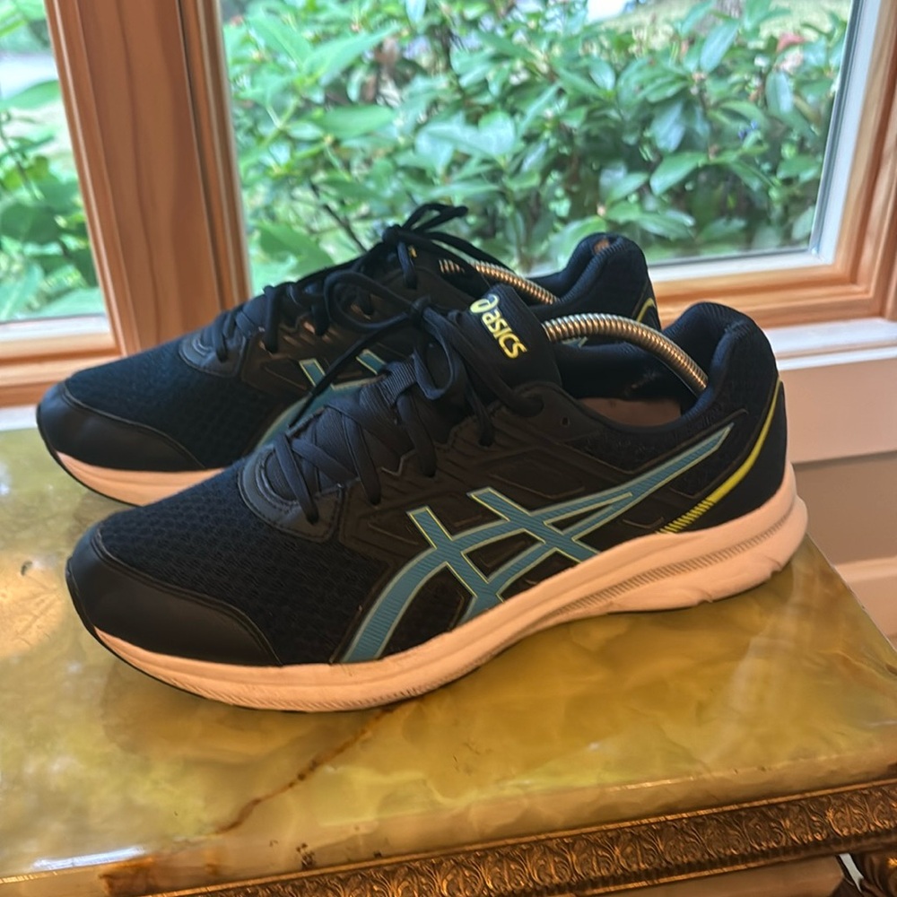 Asics black blue  lace up sneakers running shoe white black sole 11